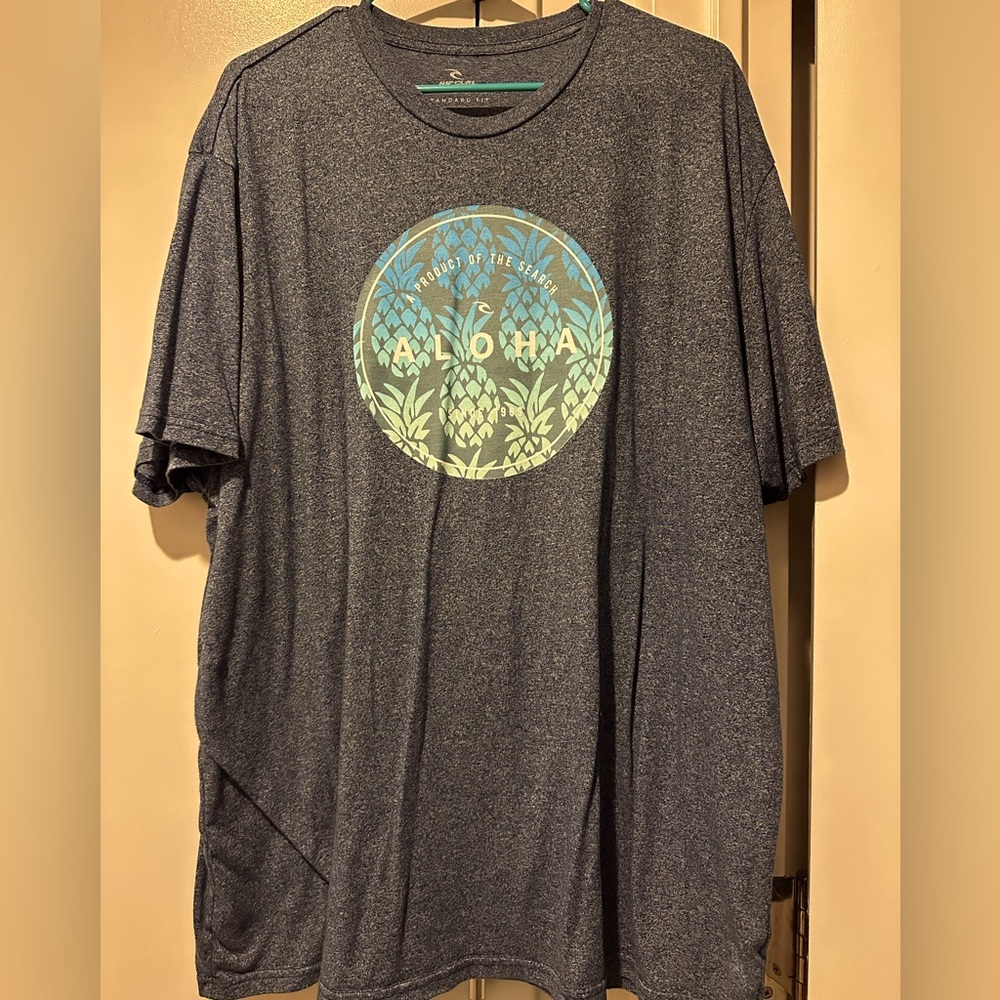 Ripcurl Aloha pineapple print tee shirt